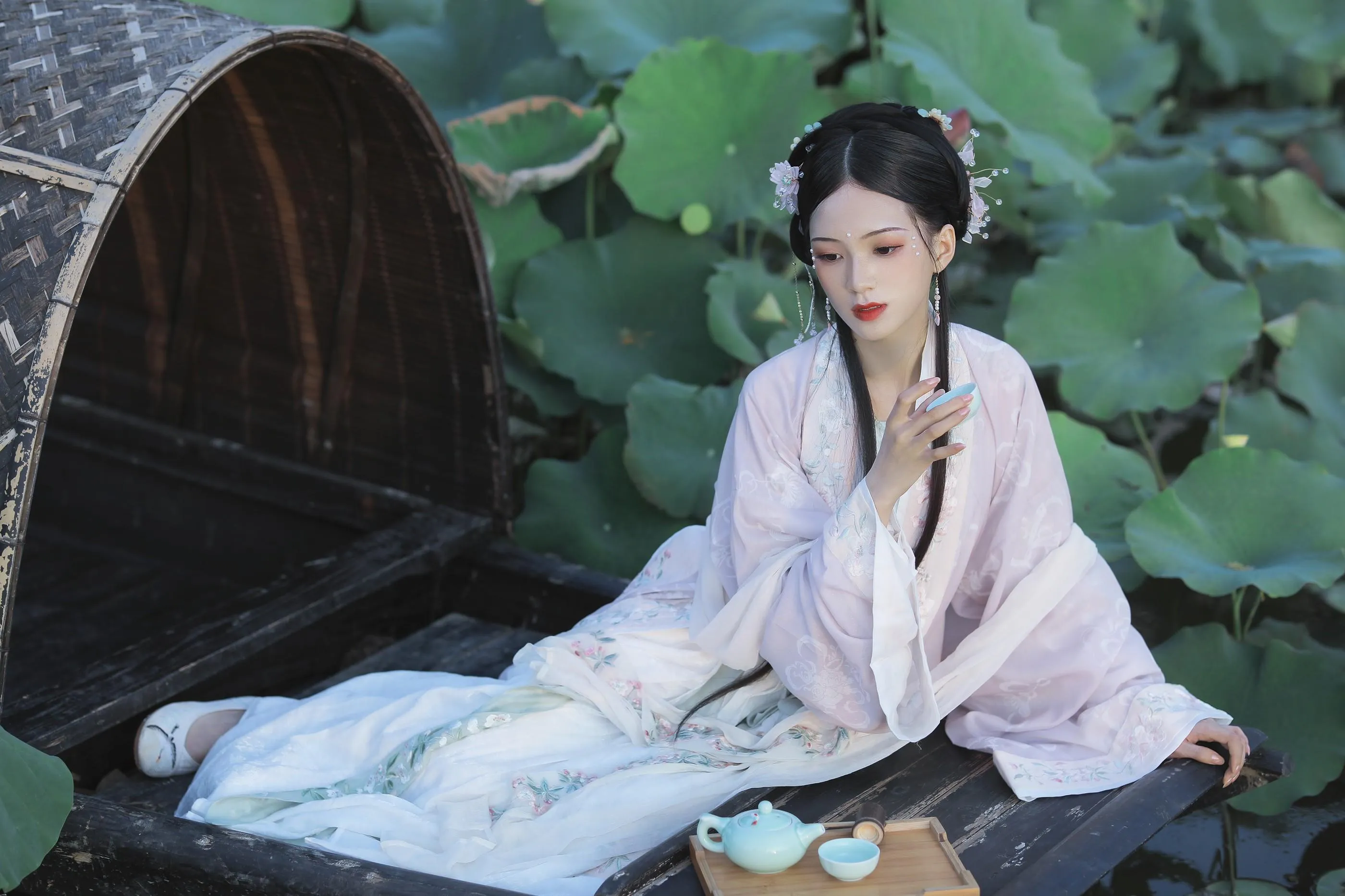 [艺图语] 2022.05.30 芙蓉 ella [23P]插图2